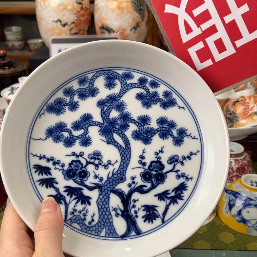 陶瓷的设计师是一个人的