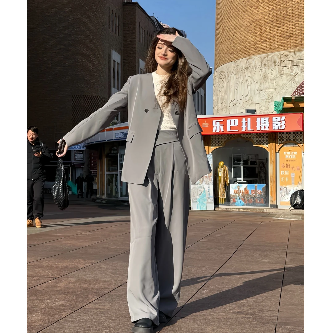 Fargiz【霸道女孩】低调中显得奢华 松弛感高腰西装套装