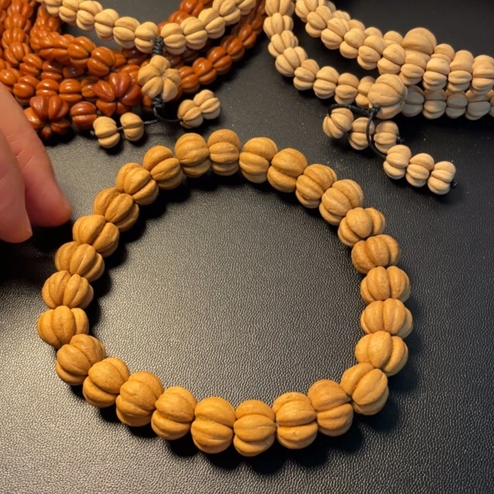 x***王吊坠文玩核桃手串12mm