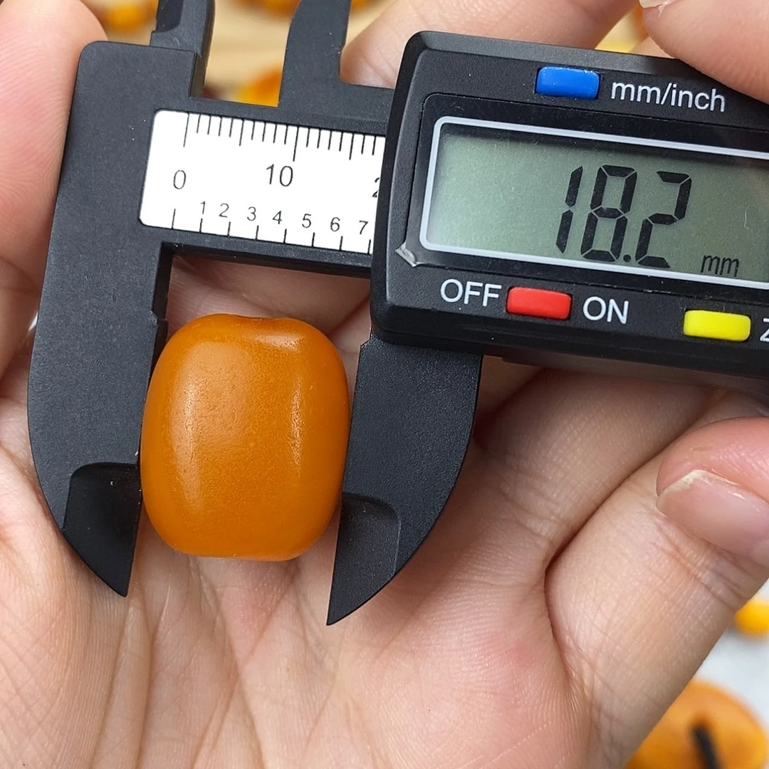 裸石琥珀未镶嵌蜜蜡
