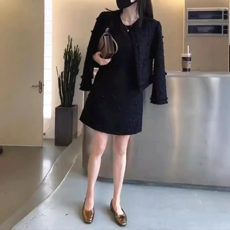 24863大爱美依缘2025新款洋气小香风时尚连衣裙搭配长袖外套女装