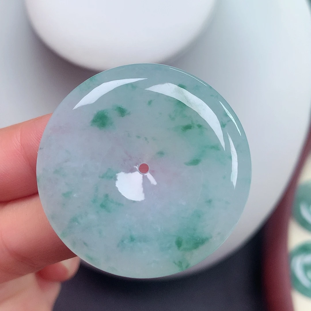 翡翠未镶嵌颈饰平安扣 37.9x5.8mm