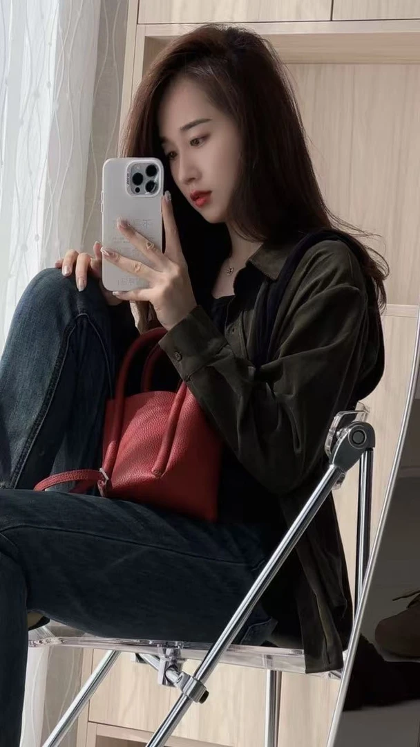 Y.M | “知识分子”肌理感Vitage韩系灯芯绒款衬衫1229