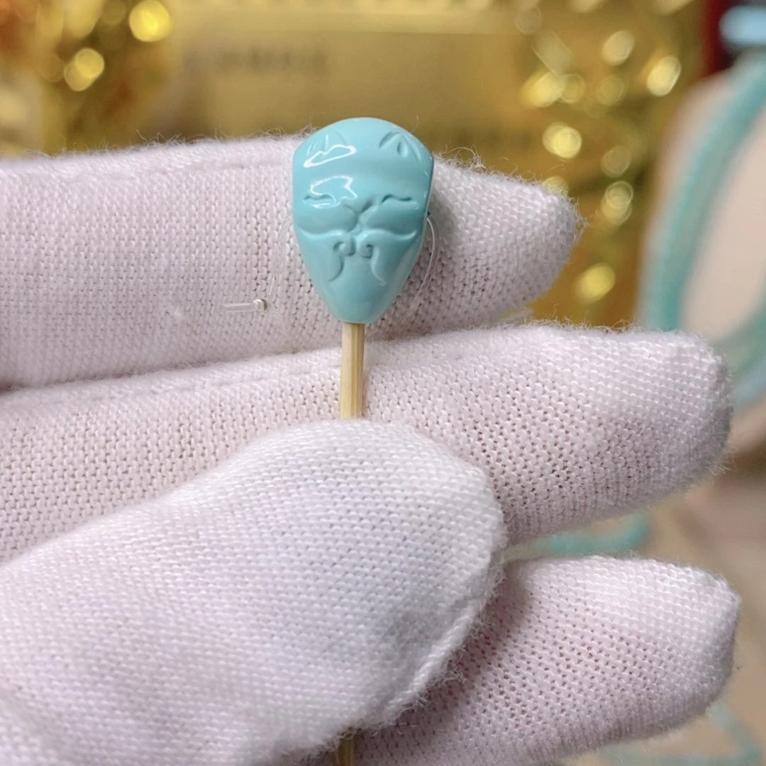 绿松石三通未镶嵌