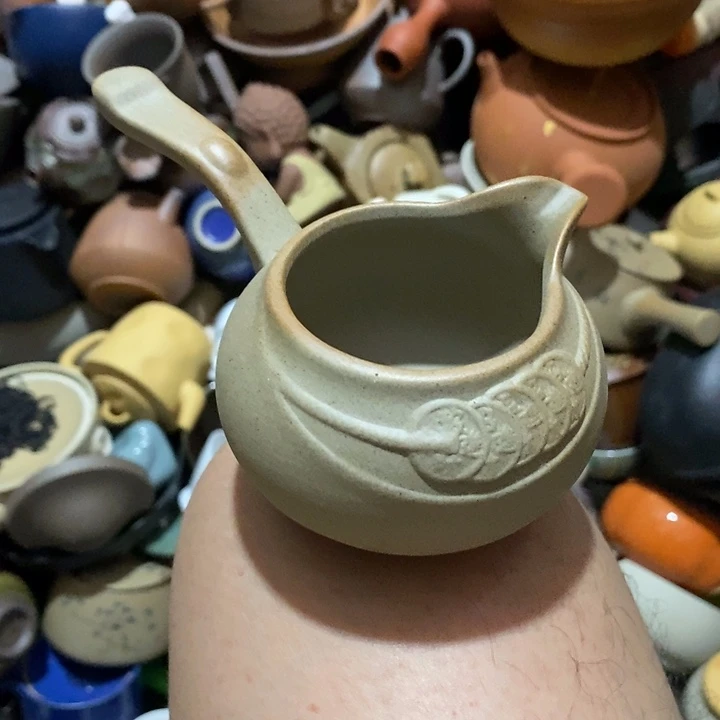 瓷片他人不喜欢别人跟你说