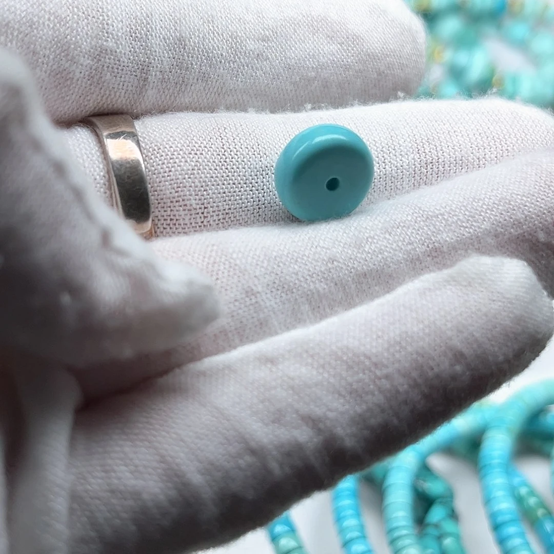 绿松石未镶嵌原矿