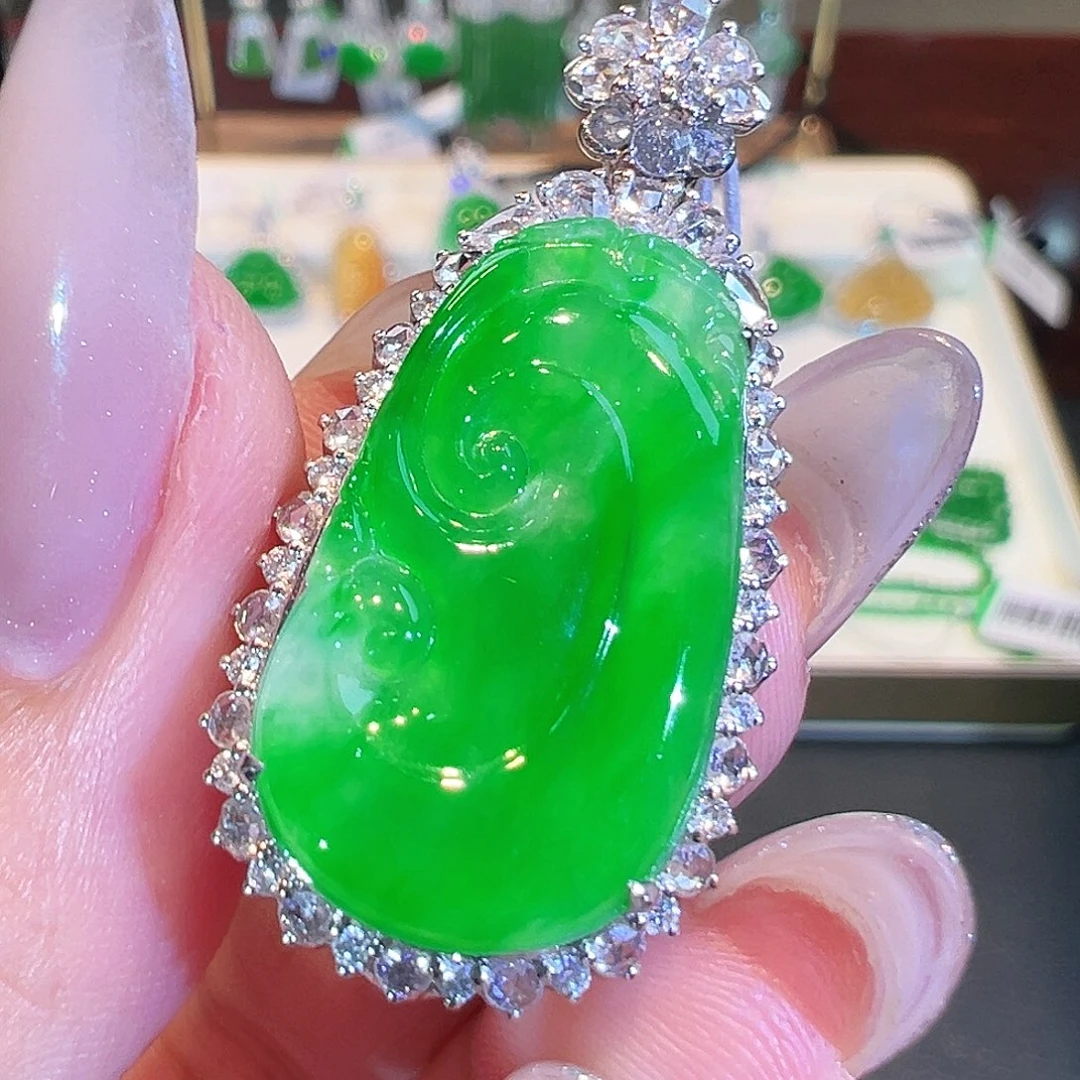 翡翠18K金镶嵌吊坠(不含链)翡翠