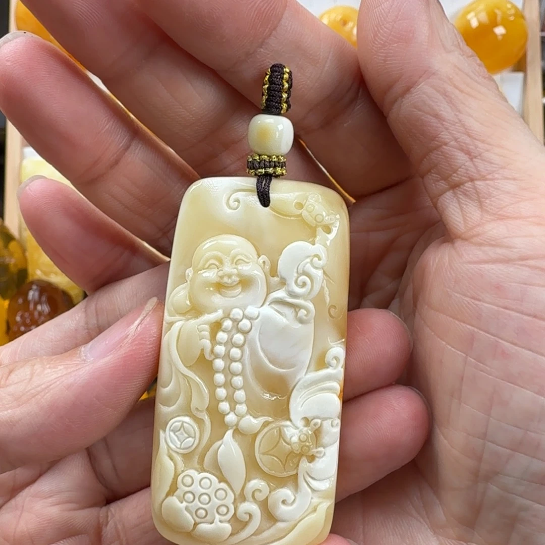 老***三蜜蜡颈饰未镶嵌蜜蜡