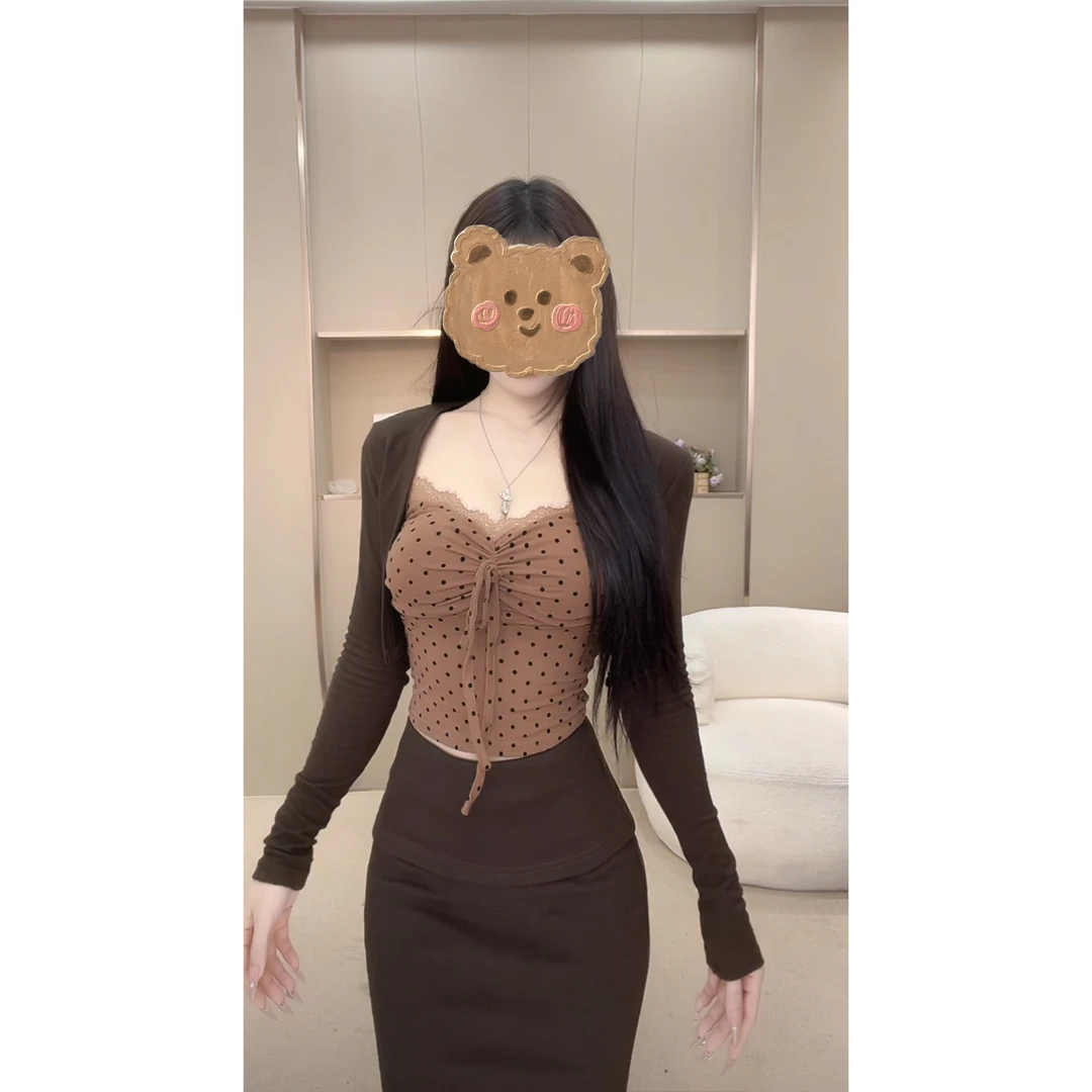 【波点雅棕】显瘦遮肉修身收腰蝴蝶结吊带开衫半裙套装女秋