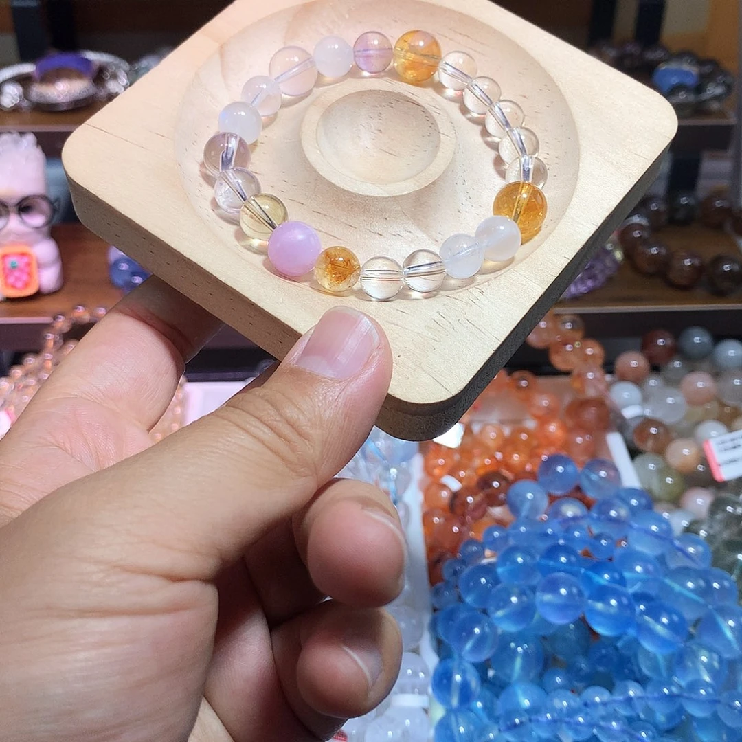 水晶手串未镶嵌多宝