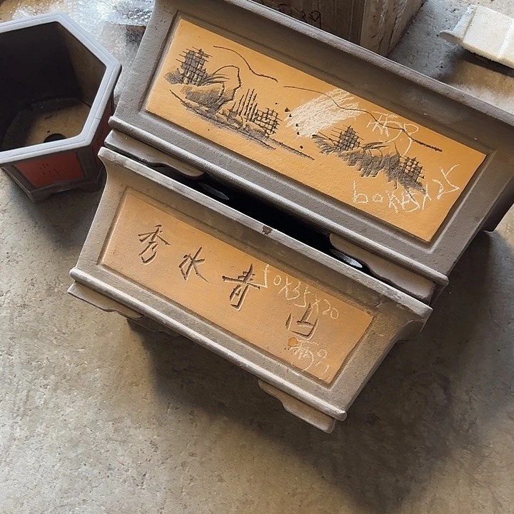 此***。宜兴紫砂花盆，现货发