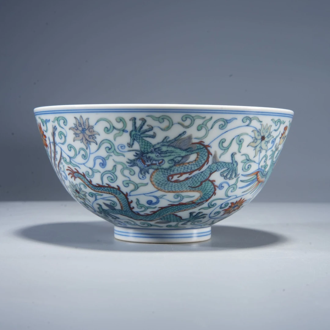 h550/清代 斗彩绿龙花卉纹碗（官）【华豫之门甄选】