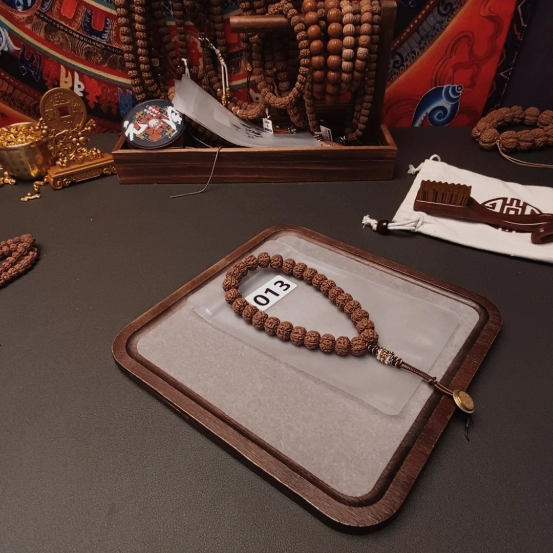 手串金刚菩提P****S哦哦哦哦哦哦哦哦哦哦哦哦哦