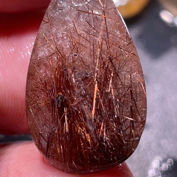 粤***华颈饰未镶嵌发晶钛晶