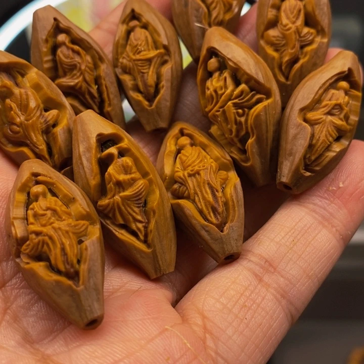 橄榄核吊坠杨杨杨杨杨杨杨杨我哦哦哦哦