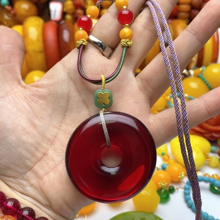 树脂制品64号扣子毛衣链