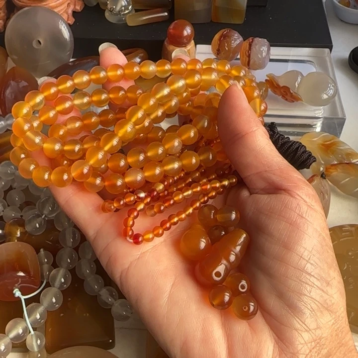 玛瑙/玉髓颈饰未镶嵌墨**石