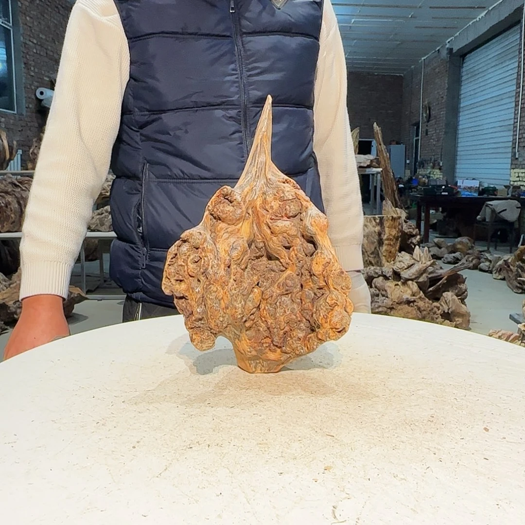 回***乐松木北沉香琥珀木工艺