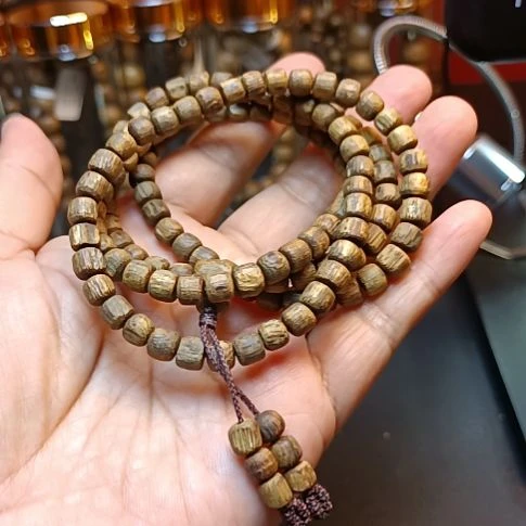 手串沉香莺歌绿奇楠随型沉香手串多样发其一6mm，13克