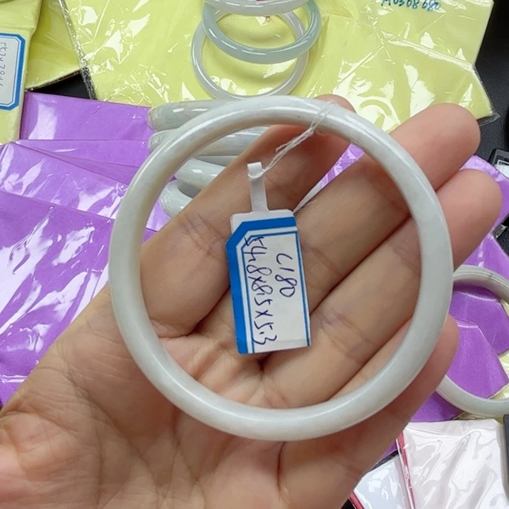 未镶嵌手镯翡翠54.2