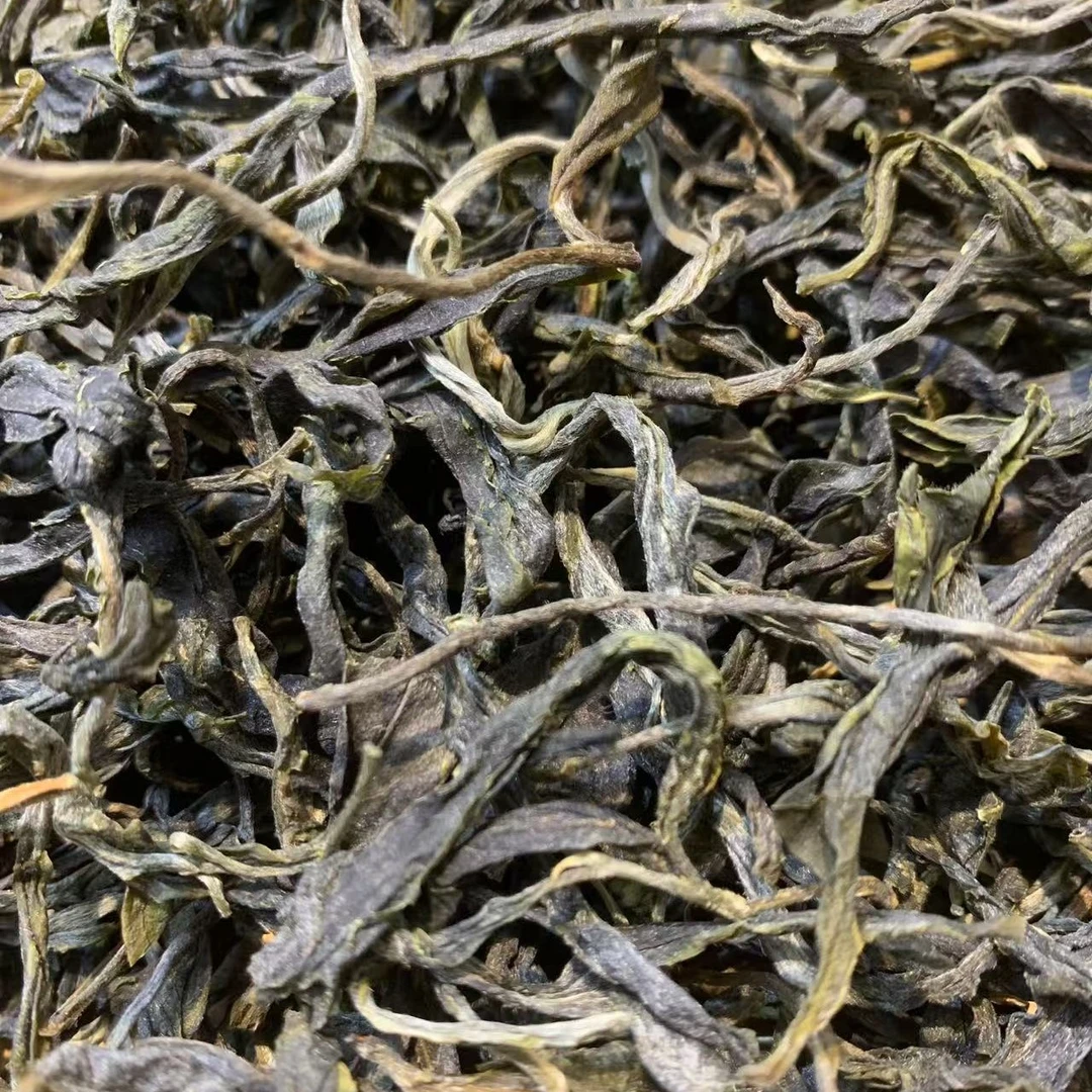 2025 年云南普洱晒青毛茶临沧森林茶 500 克/份头春头采