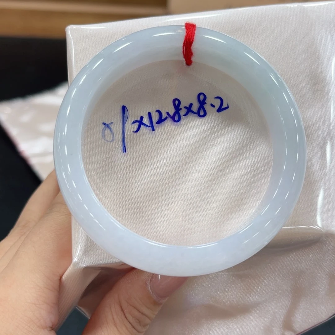 未镶嵌手镯翡翠翡翠