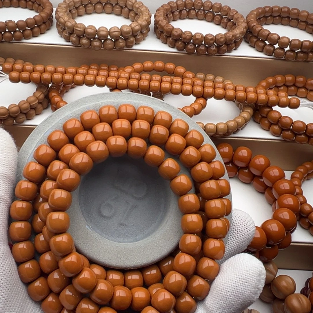 伟***东核桃小凤仙小老行