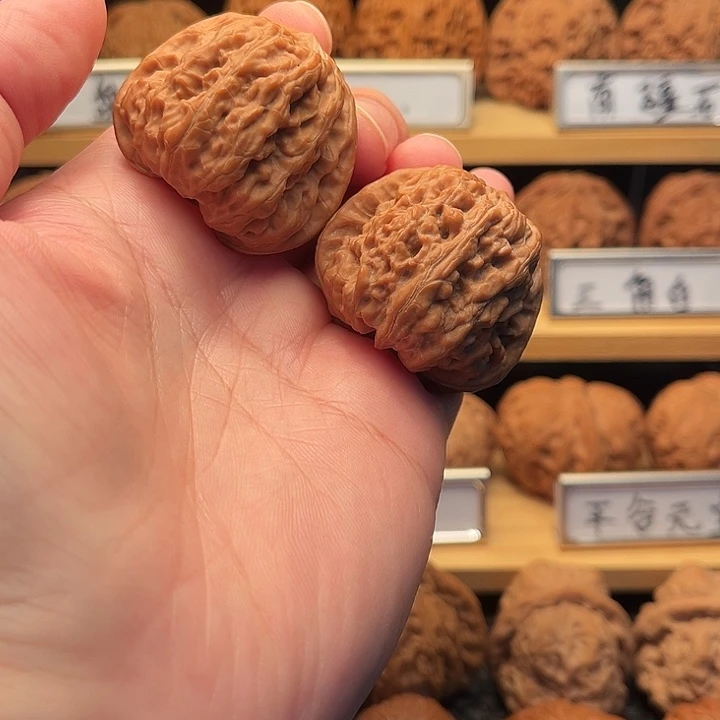 核桃38平谷凹底。