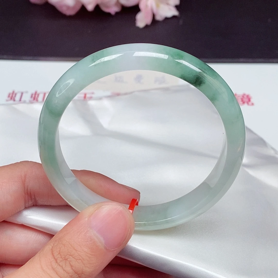 翡翠未镶嵌手镯58圈口