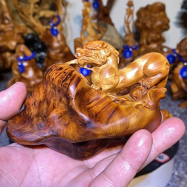 春***刘香榧木太行崖柏工艺美术