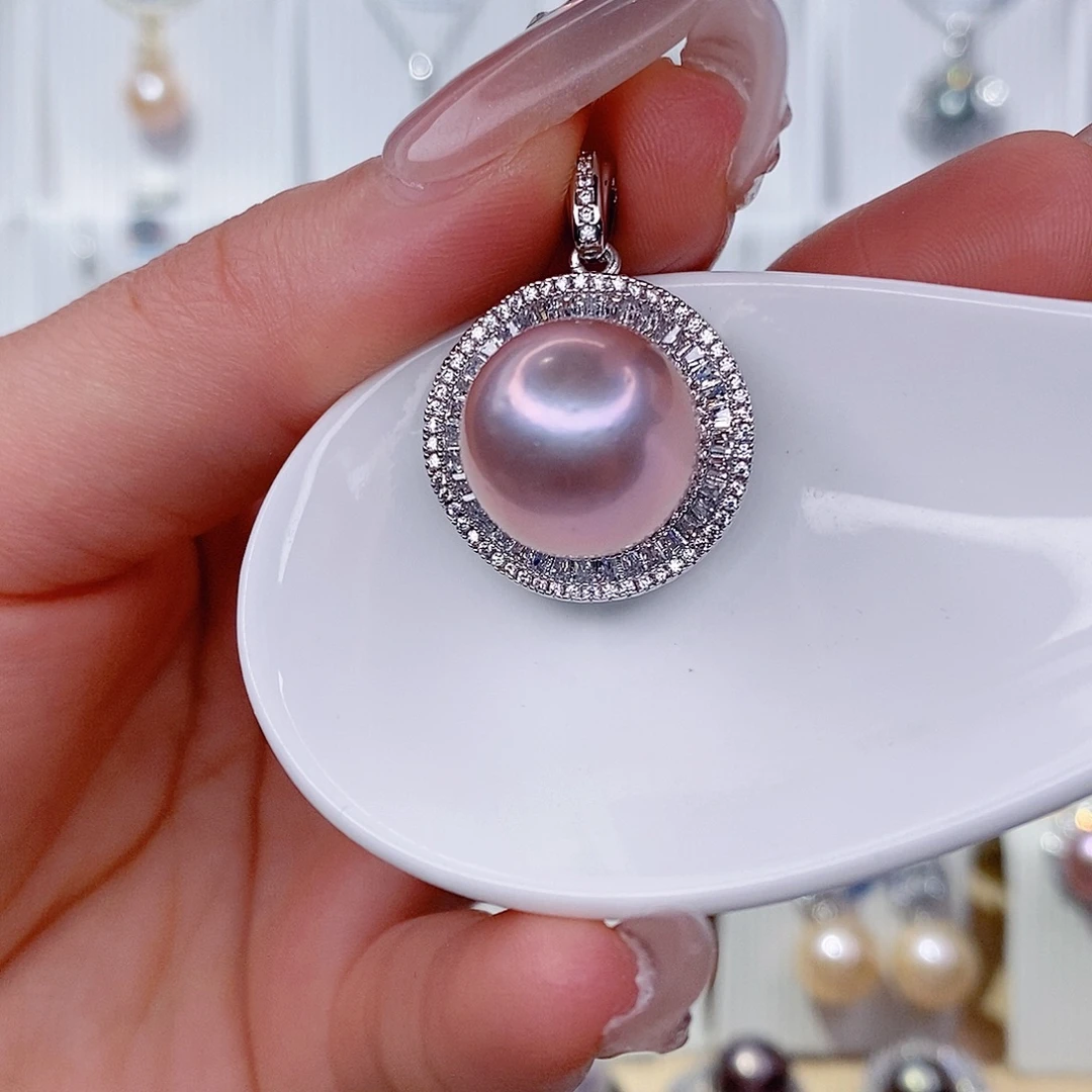 淡水珍珠吊坠(赠链)未镶嵌