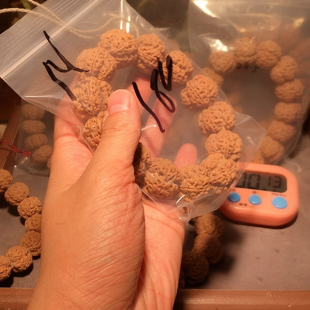 金刚菩提手串伊**肉14。