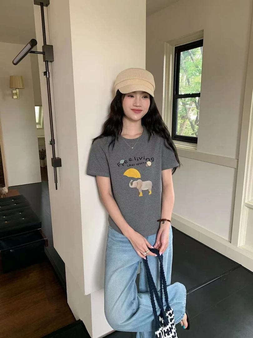 邹先森6378-30夏季女正肩短袖印花新款减龄洋气短款