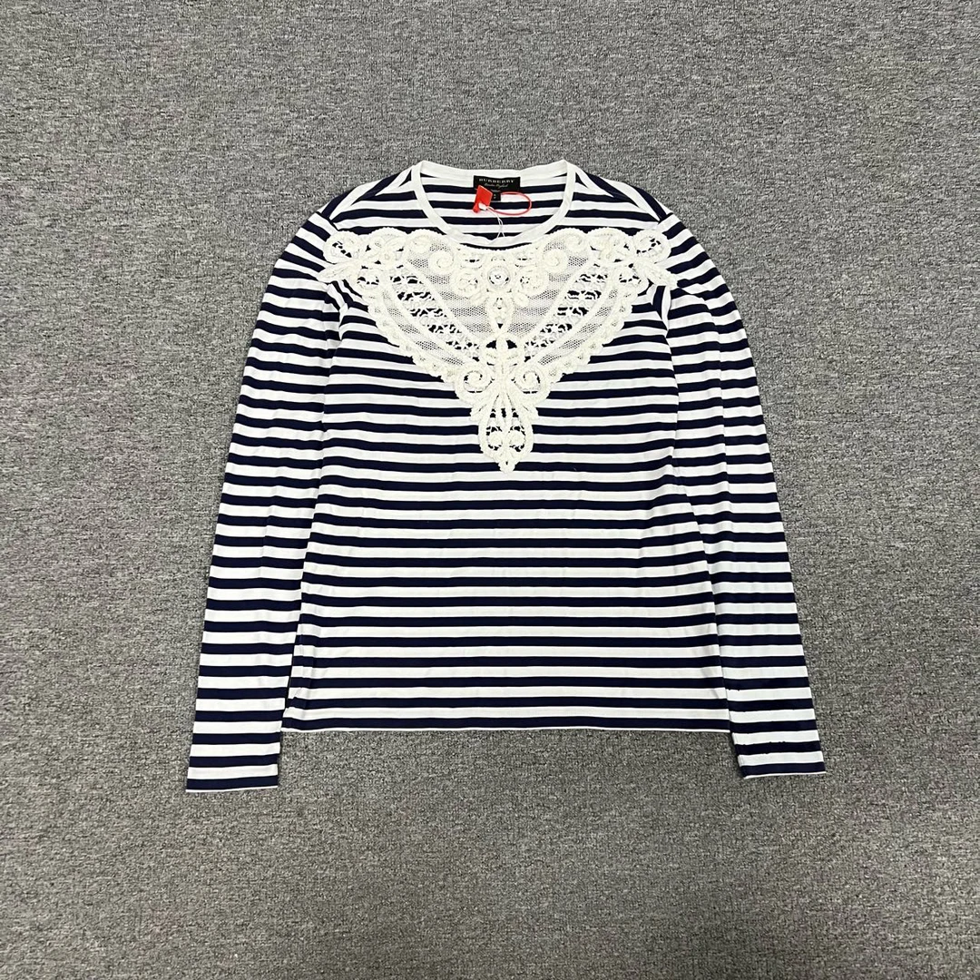 99新 BURBERRY/博柏利 条纹 长袖 上衣 胸口蕾丝镂空 s码 藏青色
