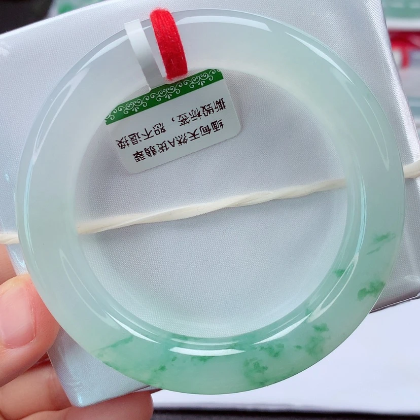 【闪购商品】未镶嵌手镯翡翠天然翡翠手镯