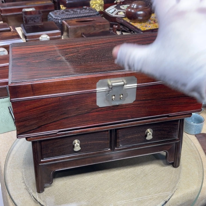 紫檀木类成套家具