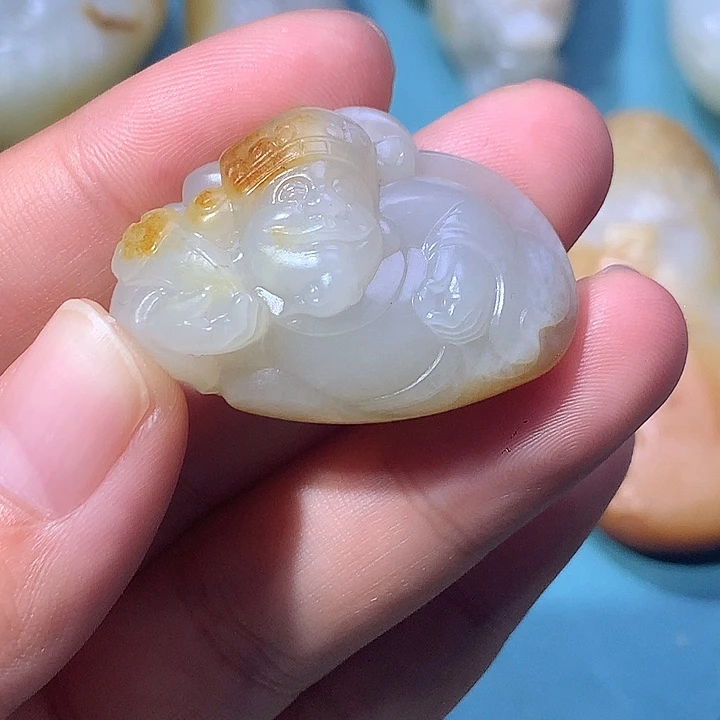 请***y颈饰未镶嵌和田玉