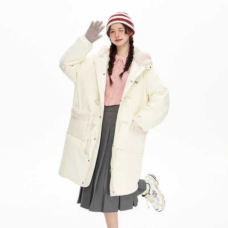 陈陈严选冬季保暖新款牛角扣外套棉服