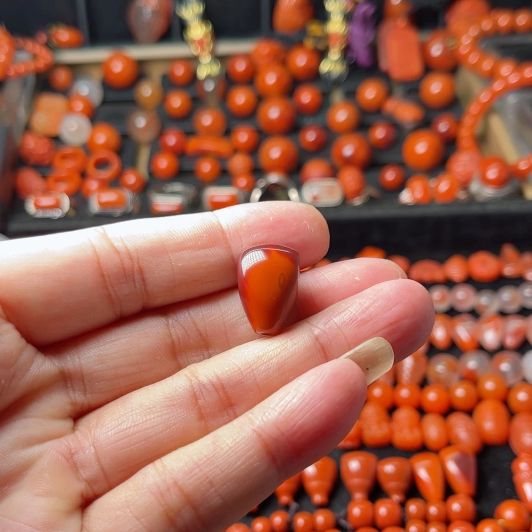 未镶嵌三通12.7南红玛瑙