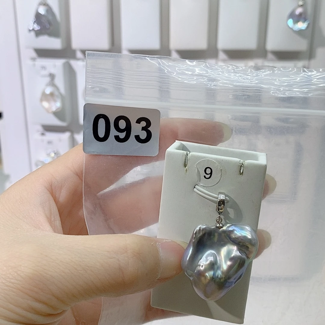 淡水珍珠合金颈饰