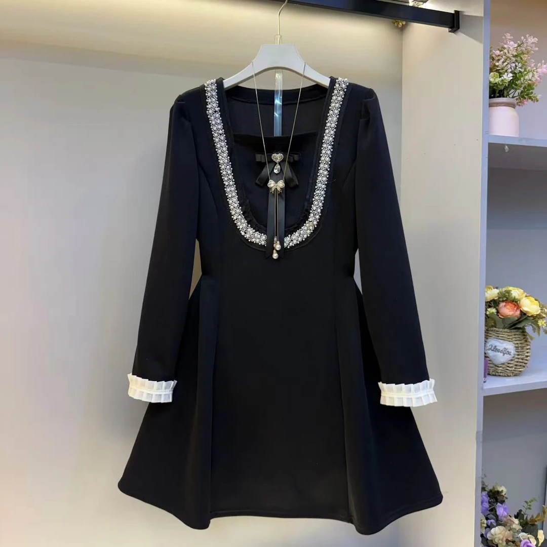 秋冬季新款时尚收腰显瘦气质V领拼接连衣裙子女