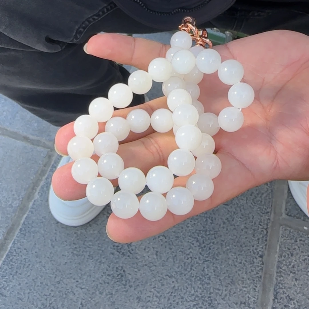 小***羊颈饰未镶嵌和田玉羊白白卡12