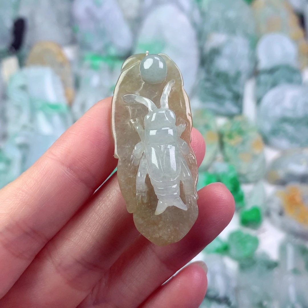 翡翠未镶嵌吊坠(不含链)