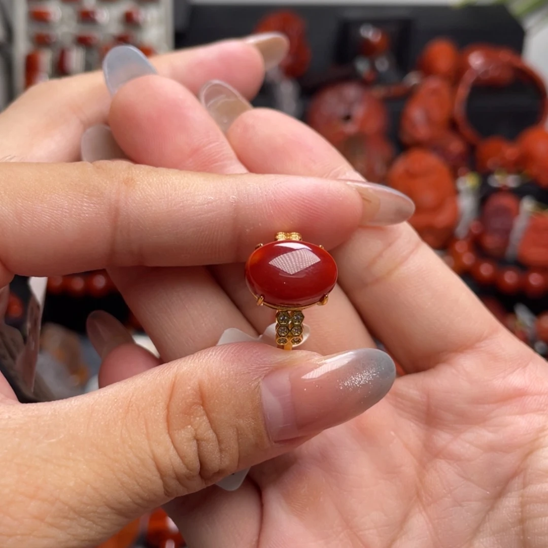 【闪购商品】银S925镶嵌戒指南红玛瑙