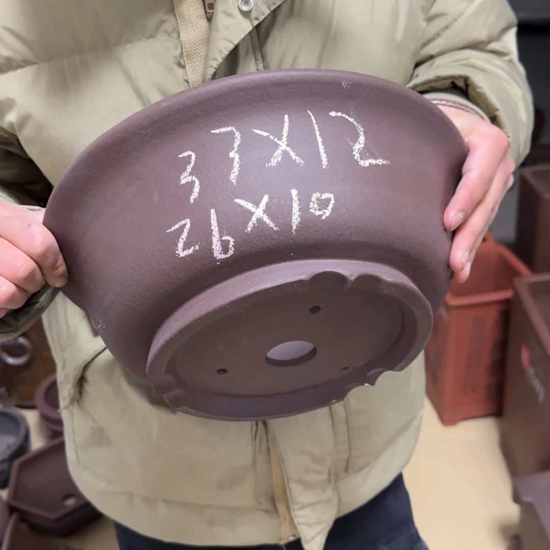 紫砂花盆呜呜呜呜