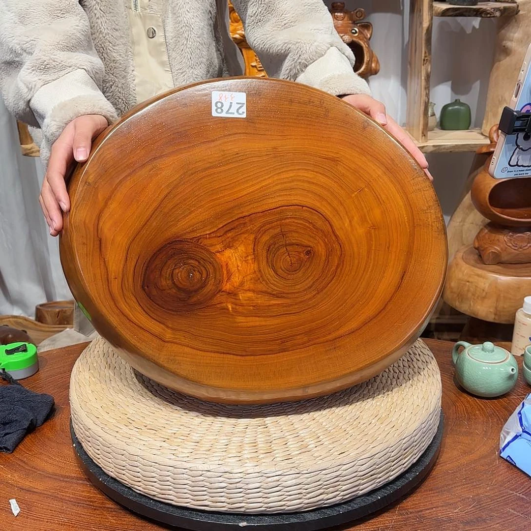 香樟木香樟木根雕凳子一物一拍编号278长44宽37高22.5