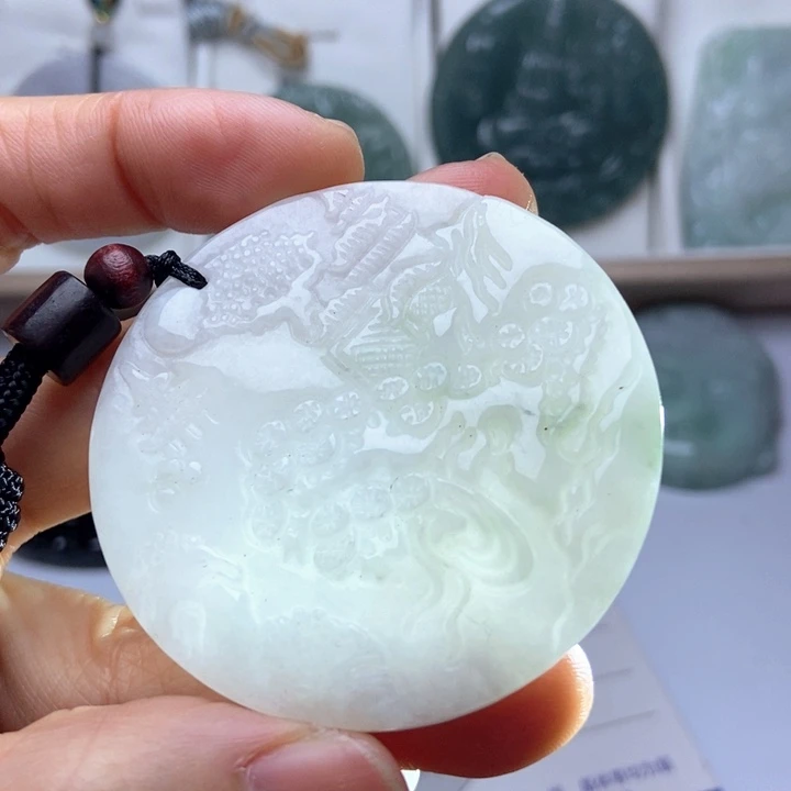 翡翠未镶嵌挂件翡翠