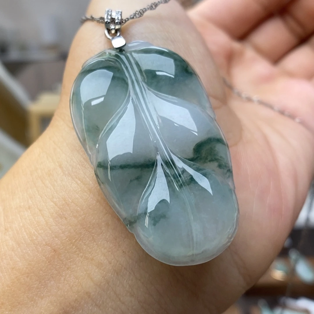 【闪购商品】颈饰银S925镶嵌翡翠5