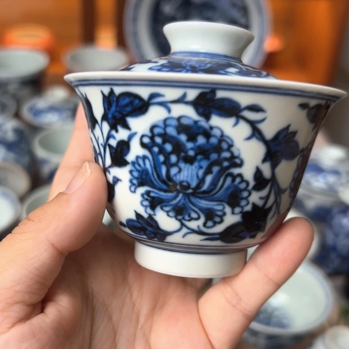 柴窑手绘青花盖碗
