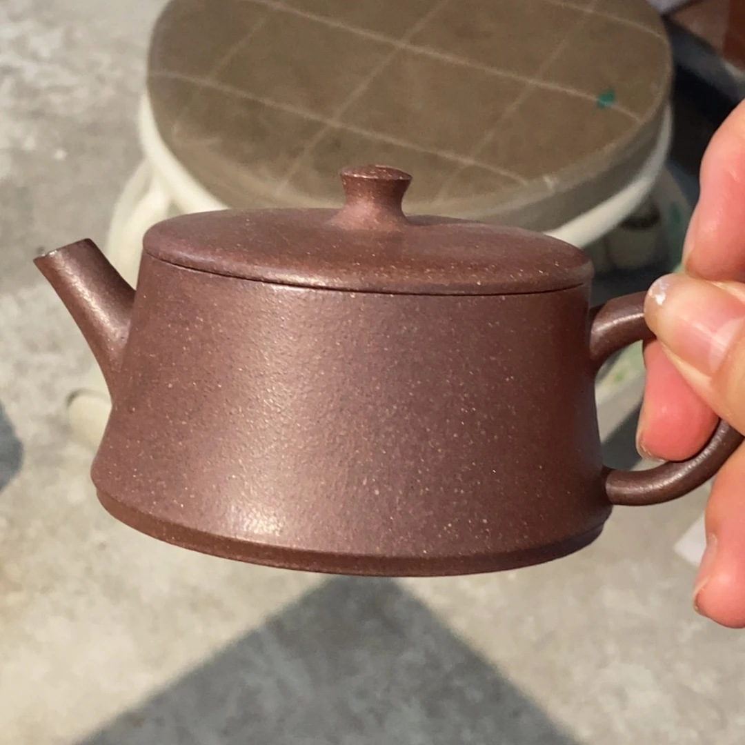 茶壶紫砂紫砂壶。紫砂壶。